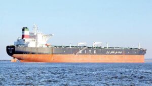 US strikes back at Iranian oil trade following maritime attacks, reimposes sanctions