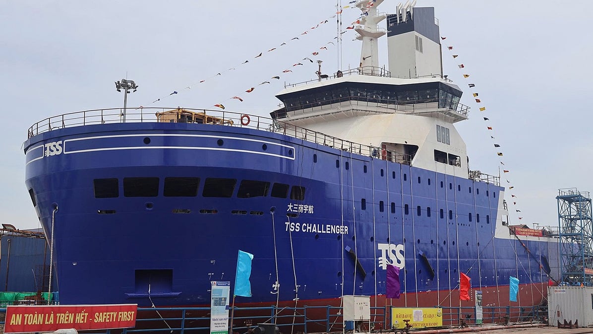 Ta San Shang Marine's newest hybrid CSOV floated out