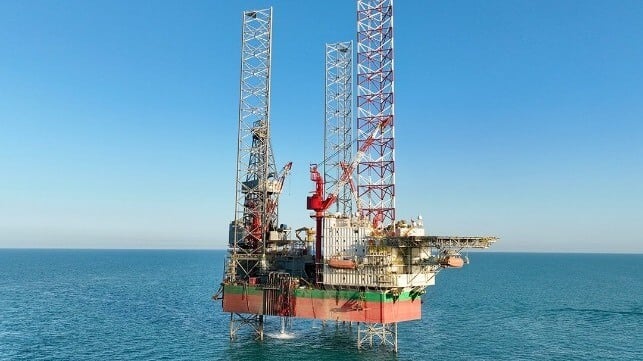 Kuwait Reports Attack on Offshore Oil Platform as US and Iran Trade Fire