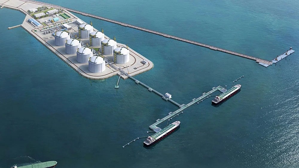 Asian buyers targeted as Kuwait Petroleum offers August naphtha cargo